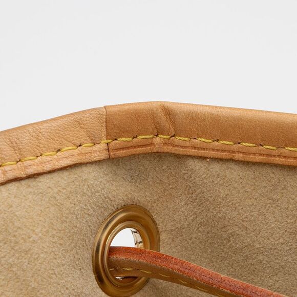 Louis Vuitton Monogram Canvas Neo Bucket Tote - Picture 12 of 15